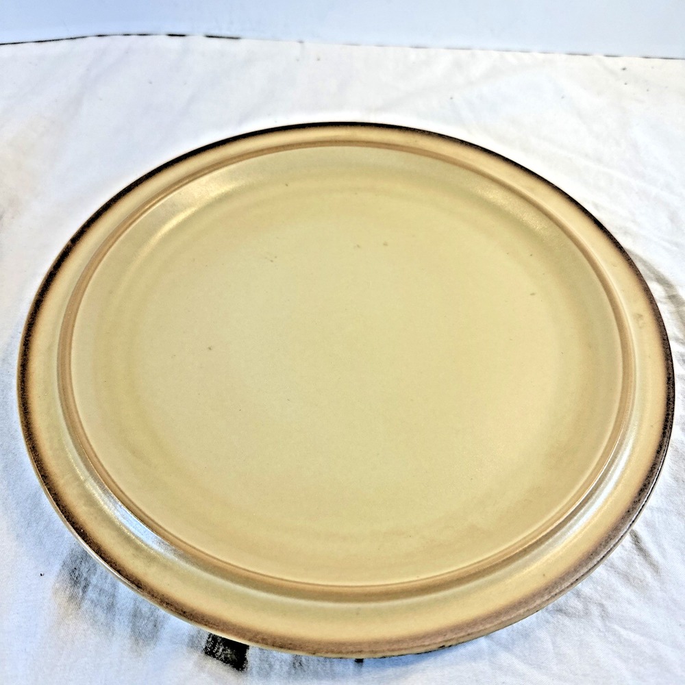 Vintage Goebel Dinner Plate Oeslauer Manfaktur Tan Bands Cream W. Germany 10.25 - Picture 2 of 5